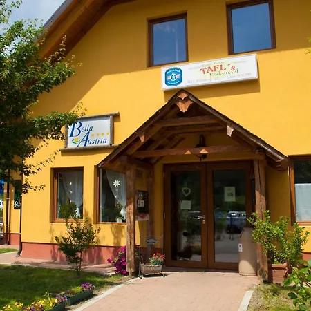 Albatross Mobile Homes On Bella Austria 3*